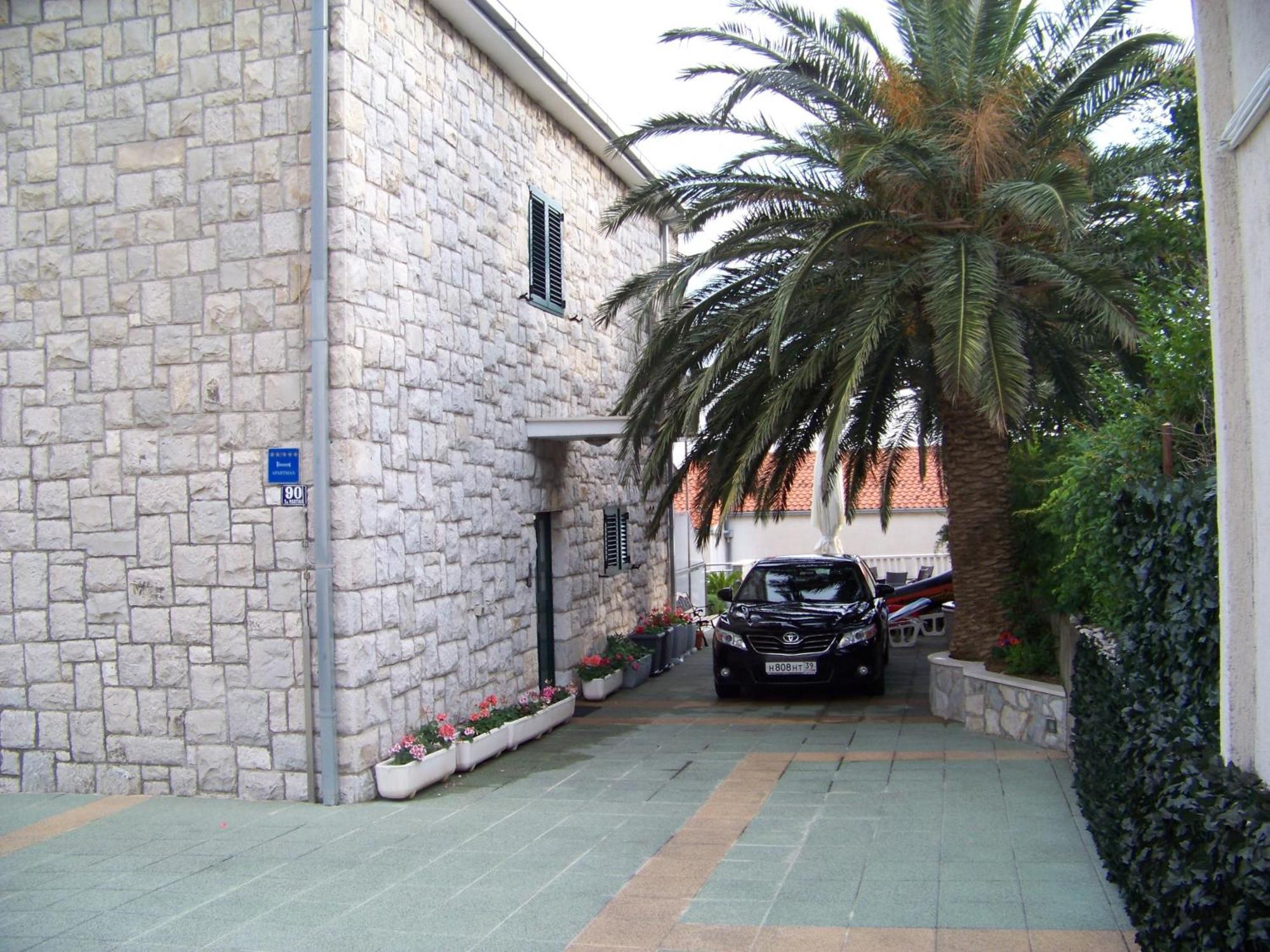 Apartments Bozikovic Podstrana Exterior foto